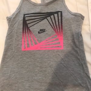 Nike tank